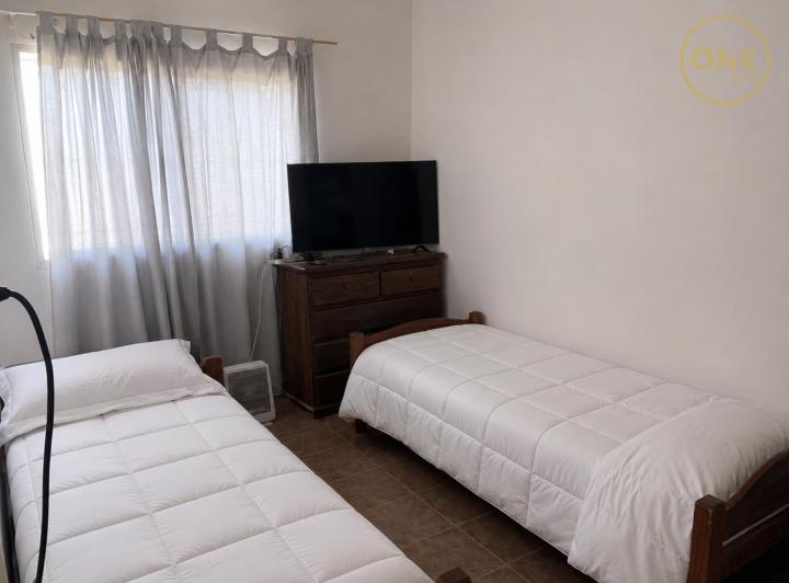 Casa · 341m² · 4 Ambientes · 2 Cocheras