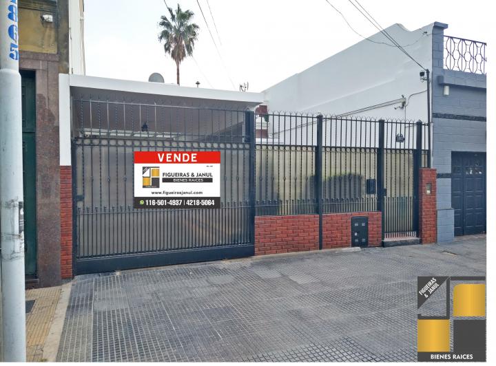 Casa · 187m² · 3 Ambientes · 1 Cochera