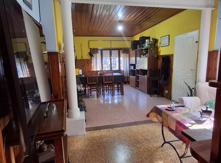 Casa · 168m² · 3 Ambientes · 1 Cochera
