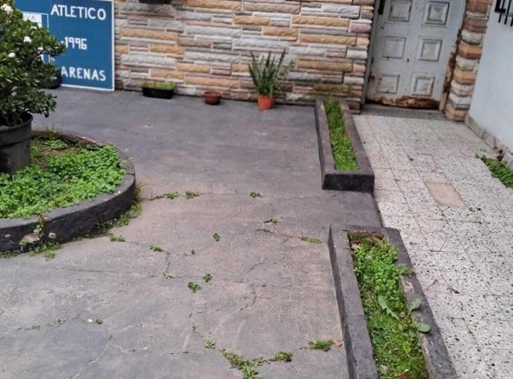 Casa · 80m² · 2 Ambientes · 1 Cochera