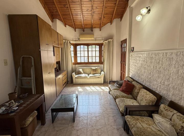 Casa · 150m² · 3 Ambientes · 2 Cocheras