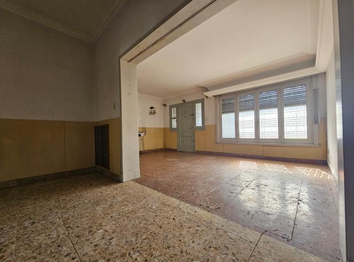 Casa · 1m² · 3 Ambientes · 3 Cocheras