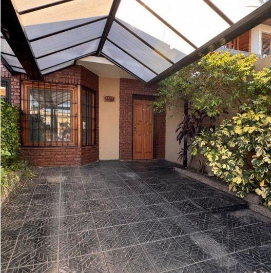 Casa · 124m² · 3 Ambientes · 1 Cochera