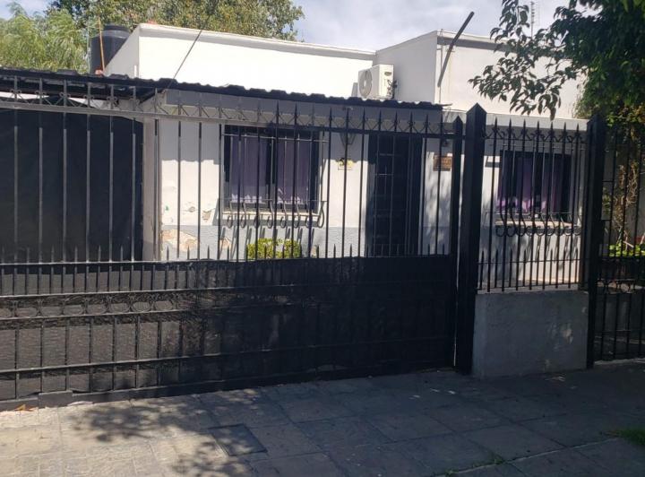 Casa · 102m² · 4 Ambientes