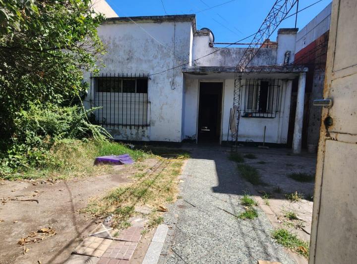 Casa · 150m² · 4 Ambientes · 1 Cochera