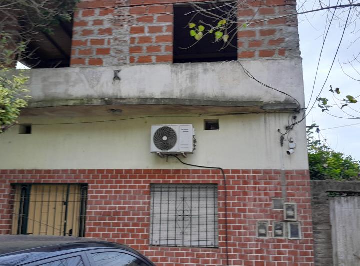 Casa · 220m² · 4 Ambientes