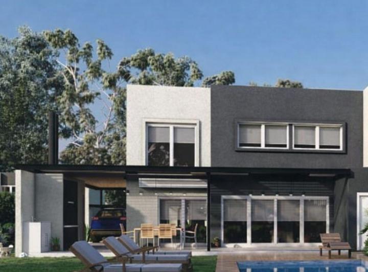 Casa · 150m² · 5 Ambientes · 2 Cocheras