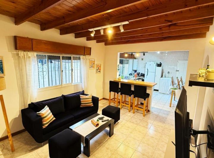 Casa · 88m² · 3 Ambientes · 1 Cochera