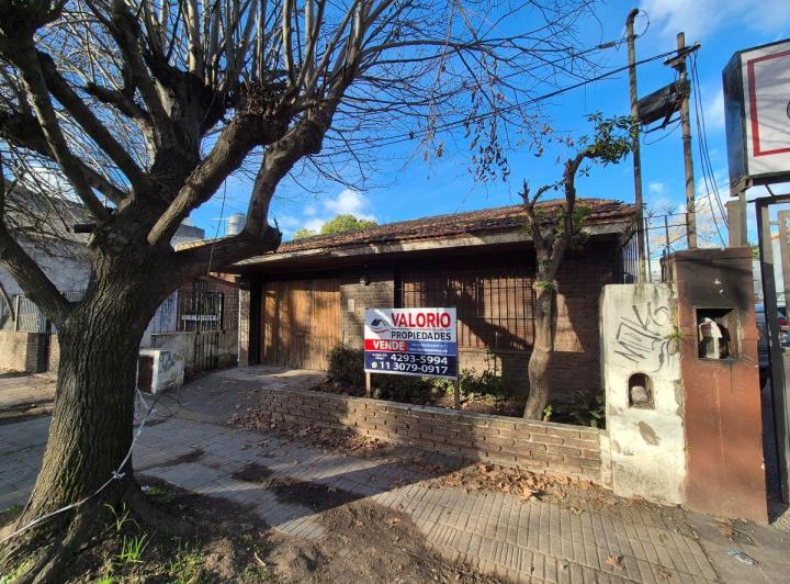 Casa · 140m² · 5 Ambientes · 1 Cochera