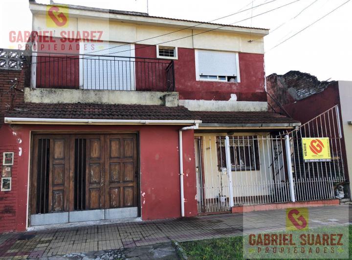 Casa · 150m² · 2 Ambientes · 1 Cochera