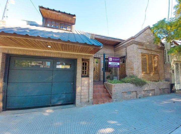 Casa · 335m² · 4 Ambientes