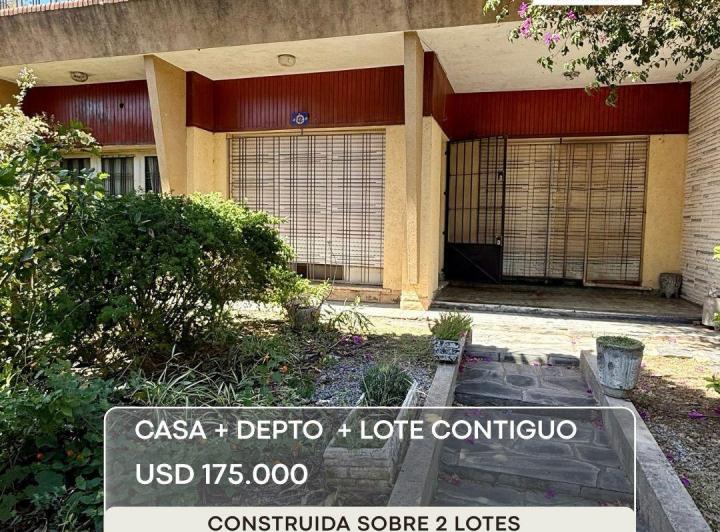 Casa · 160m² · 3 Ambientes · 1 Cochera