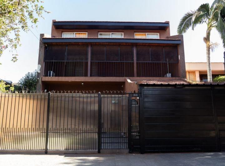 Casa · 299m² · 4 Ambientes · 2 Cocheras