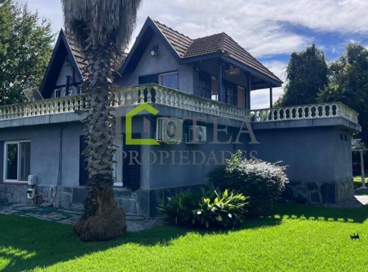Casa · 150m² · 3 Ambientes · 3 Cocheras