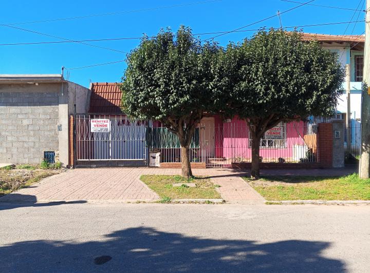 Casa · 200m² · 7 Ambientes · 1 Cochera