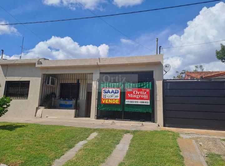 Casa · 120m² · 4 Ambientes · 1 Cochera