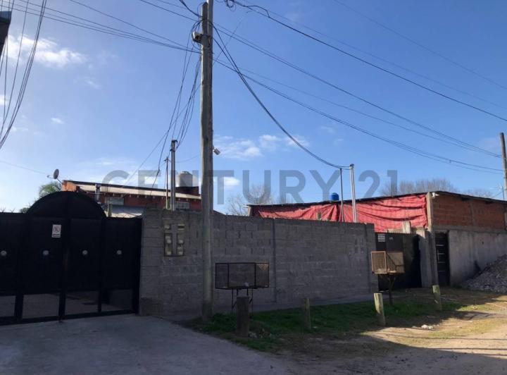 Casa · 658m² · 5 Cocheras