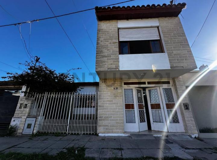 Casa · 110m² · 3 Ambientes · 1 Cochera