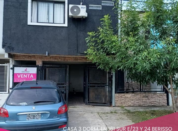 Casa · 80m² · 5 Ambientes · 1 Cochera