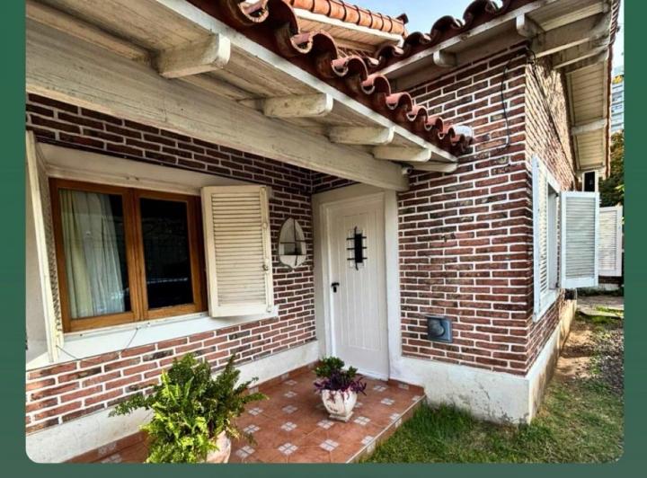 Casa · 99m² · 4 Ambientes