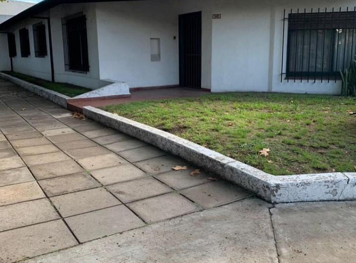 Casa · 212m² · 4 Ambientes · 1 Cochera