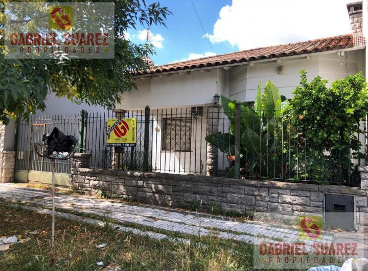 Casa · 125m² · 4 Ambientes · 1 Cochera