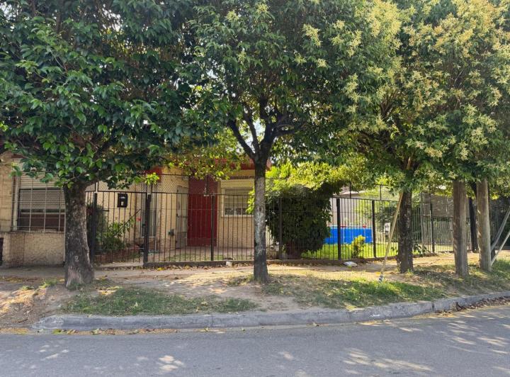 Casa · 85m² · 3 Ambientes · 1 Cochera