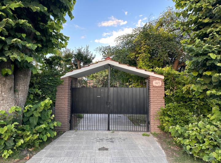 Casa · 110m² · 3 Ambientes · 1 Cochera