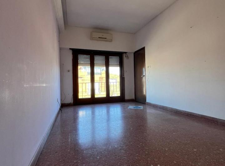 Casa · 203m² · 4 Ambientes · 14 Cocheras
