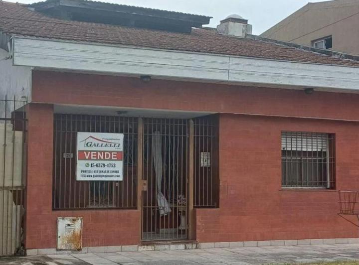 Casa · 159m² · 5 Ambientes · 3 Cocheras