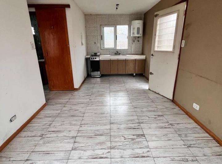 Casa · 36m² · 3 Ambientes · 2 Cocheras