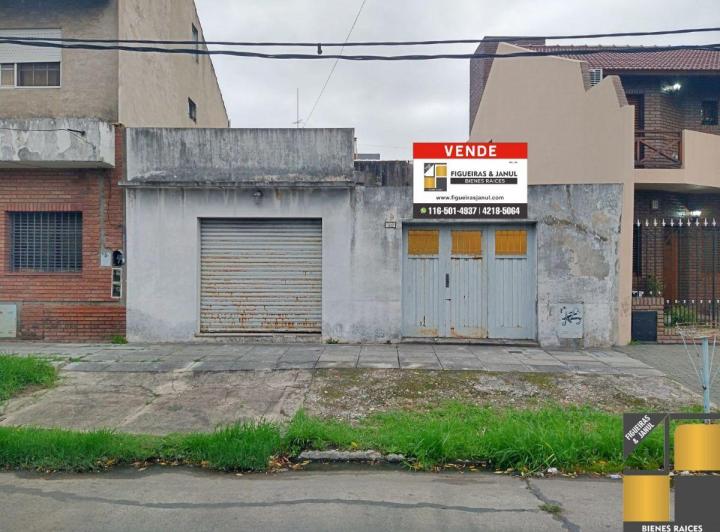 Casa · 140m² · 3 Ambientes · 1 Cochera