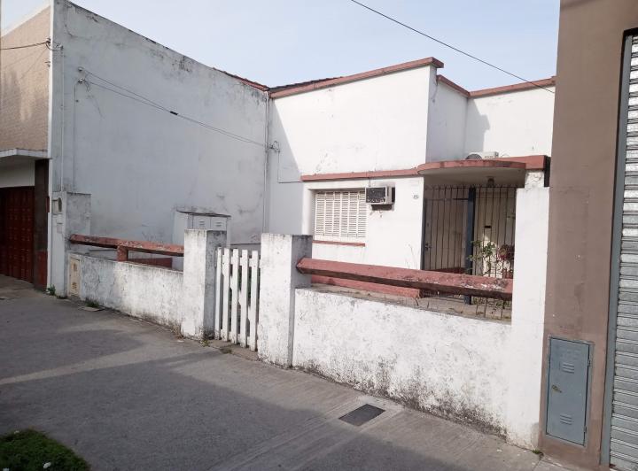 Casa · 100m² · 4 Ambientes