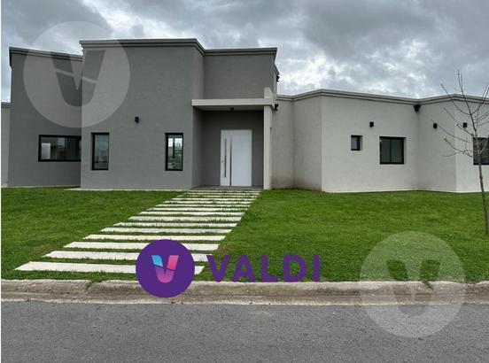 Casa · 135m² · 4 Ambientes
