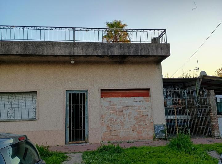 Casa · 111111m² · 3 Ambientes · 2 Cocheras