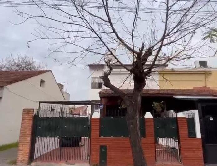 Casa · 80m² · 3 Ambientes · 2 Cocheras