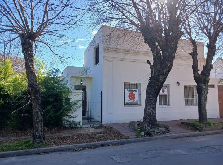 Casa · 150m² · 4 Ambientes · 1 Cochera