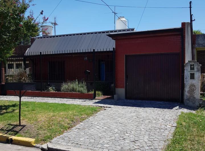 Casa · 154m² · 3 Ambientes · 1 Cochera