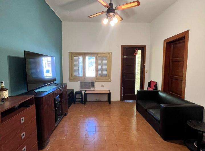 Casa · 130m² · 5 Ambientes · 1 Cochera