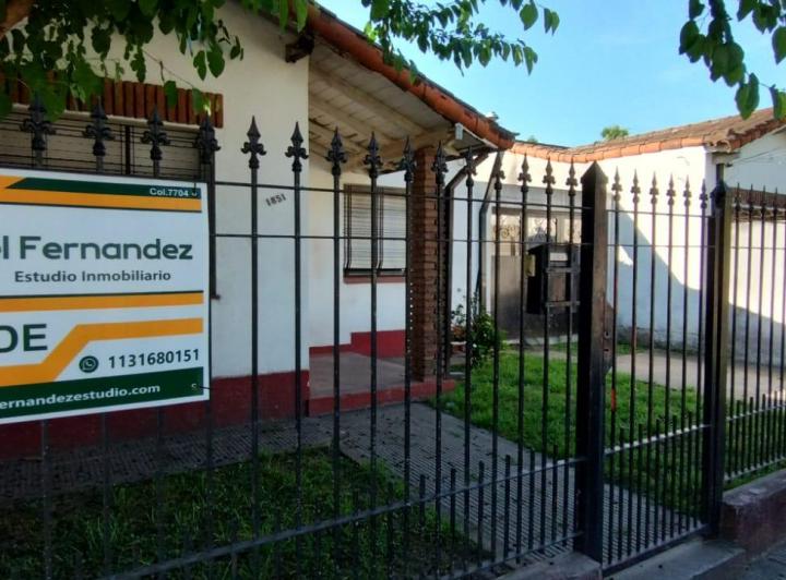 Casa · 70m² · 3 Ambientes · 1 Cochera