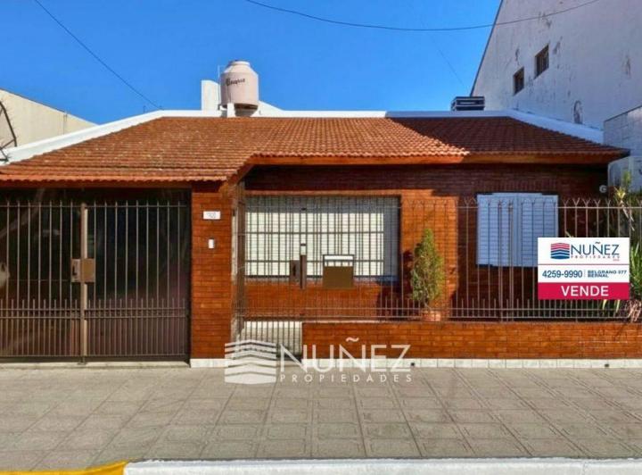 Casa · 135m² · 3 Ambientes · 2 Cocheras