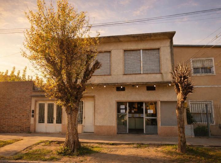 Casa · 200m² · 3 Ambientes · 2 Cocheras