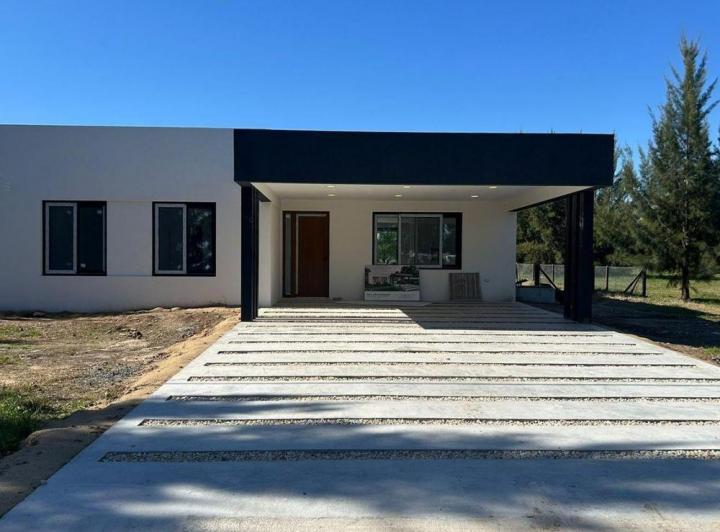 Casa · 190m² · 4 Ambientes