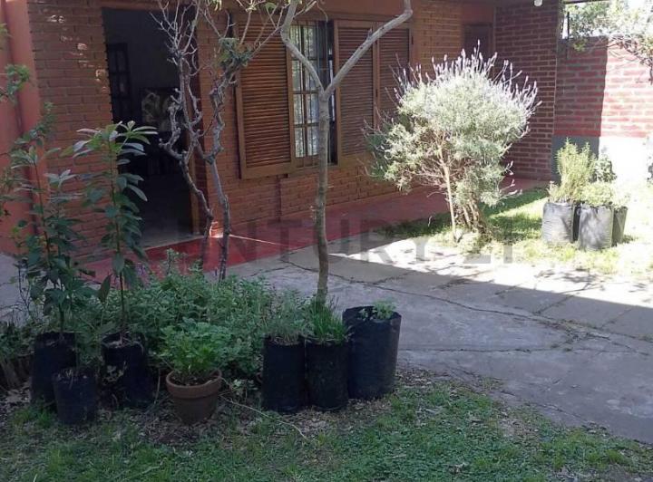 Casa · 90m² · 4 Ambientes