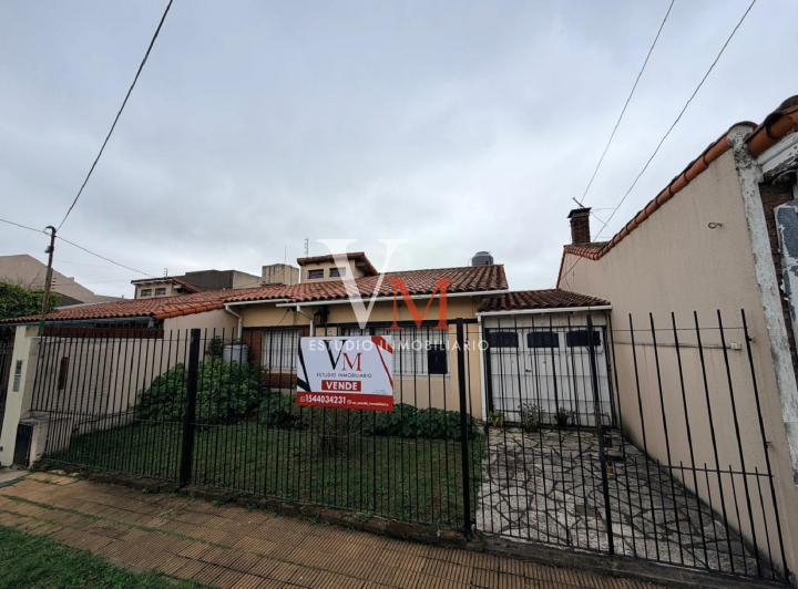 Casa · 150m² · 4 Ambientes · 1 Cochera