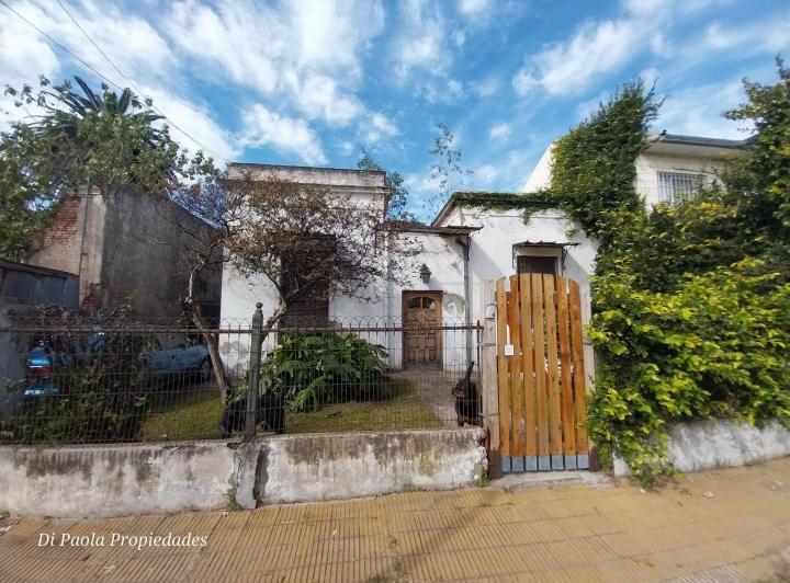 Casa · 100m² · 4 Ambientes · 4 Cocheras