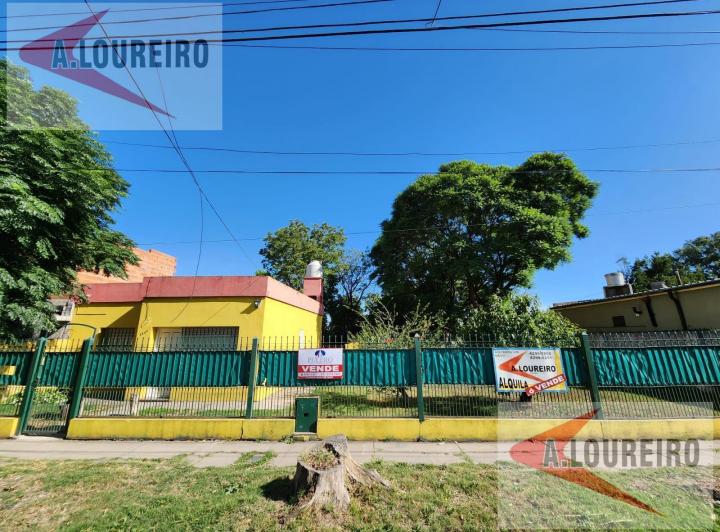 Casa · 80m² · 3 Ambientes · 3 Cocheras