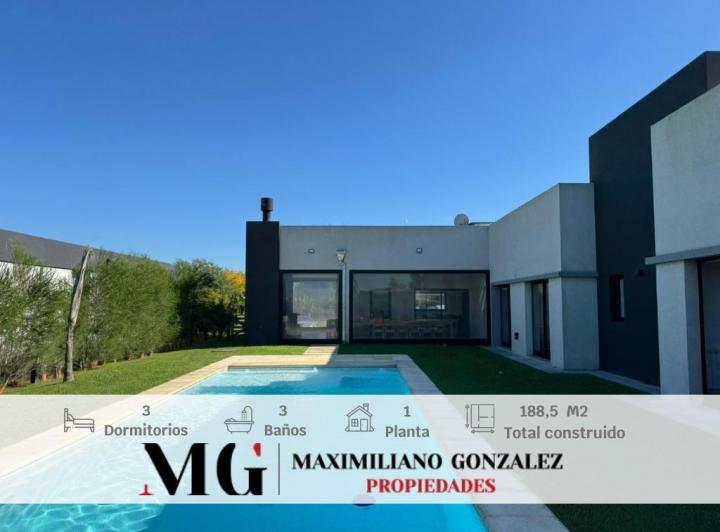 Casa · 180m² · 4 Ambientes · 1 Cochera