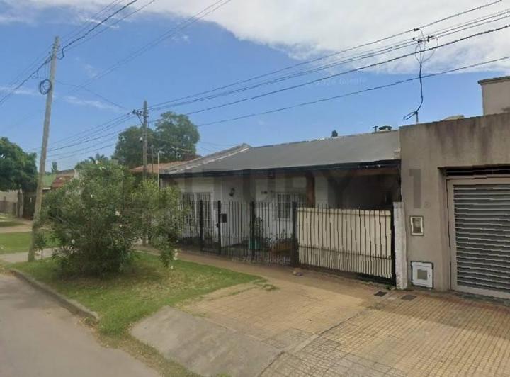 Casa · 150m² · 2 Dormitorios · 1 Cochera