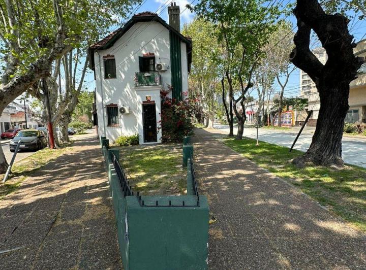Casa · 101m² · 5 Ambientes · 1 Cochera
